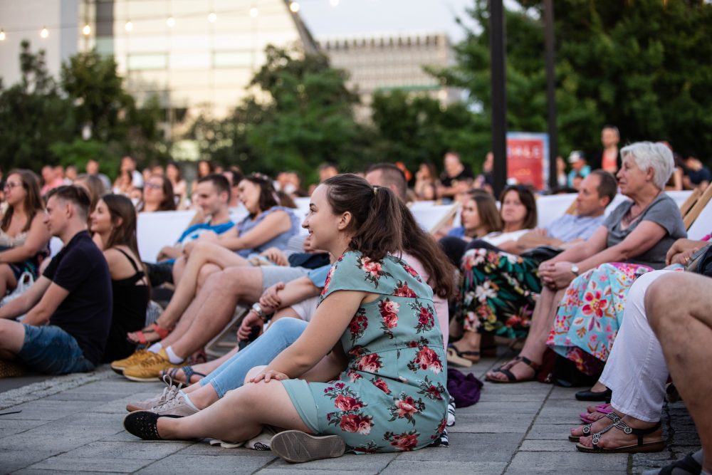 Powraca „Teatr na leżakach” – zaznaj kultury na świeżym powietrzu