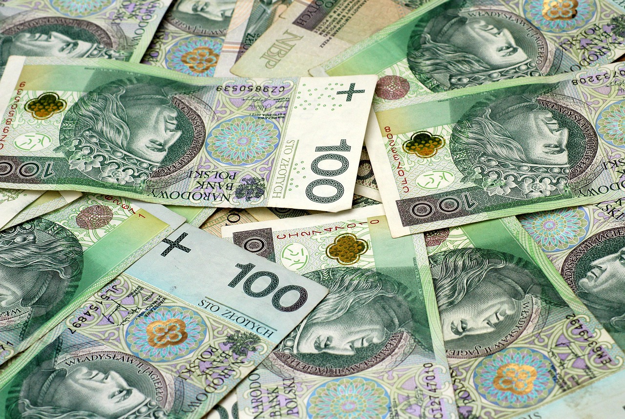 Czy uczciwość nadal jest w cenie? Sprawdzamy, jak wygląda kultura finansowa Polaków