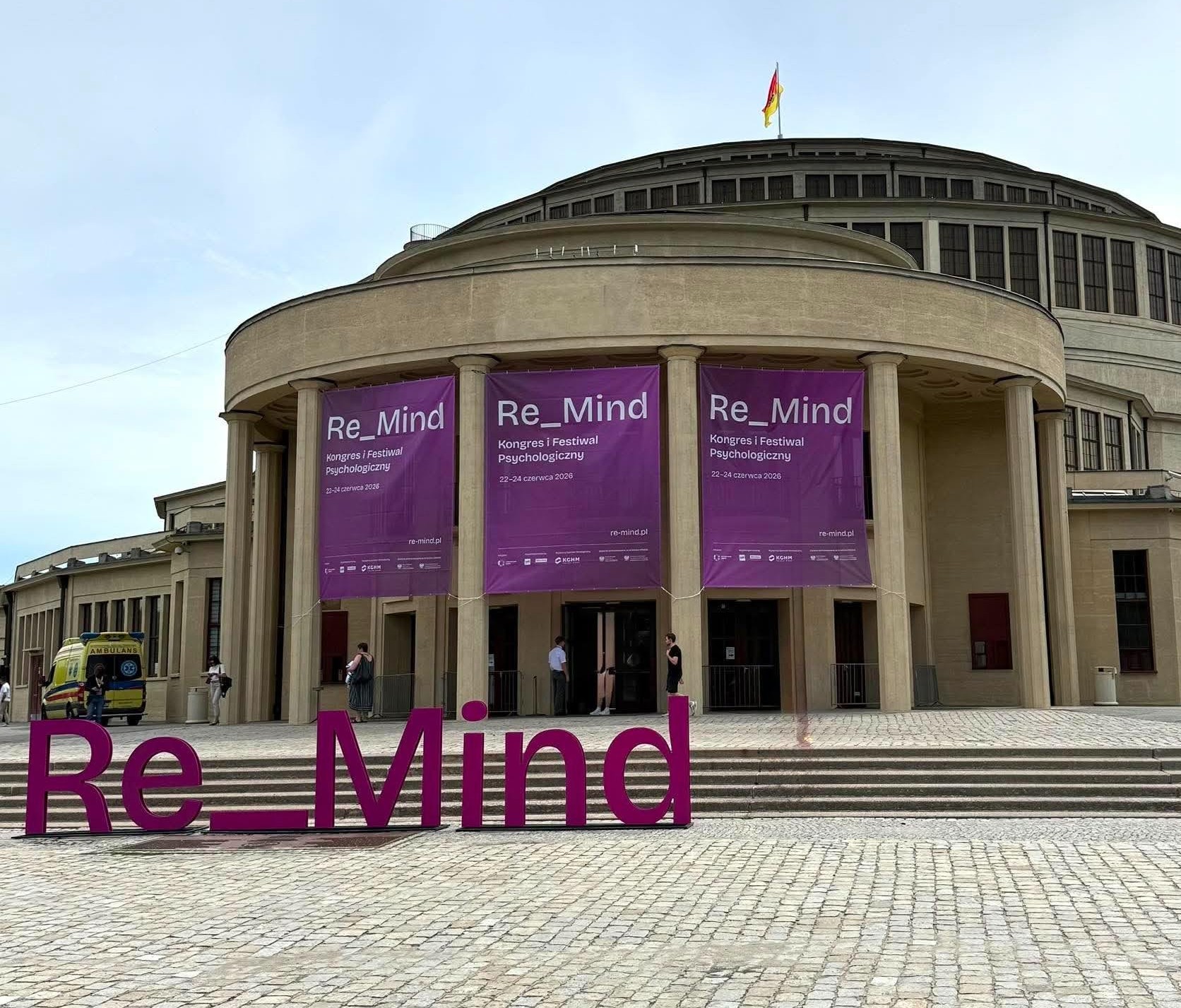 Re_Mind w Re_trospekcji